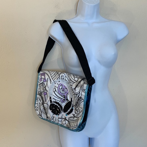 Reversible Sequin Purse / Headphone Case 10"x10" 12" drop strap - Picture 2 of 4